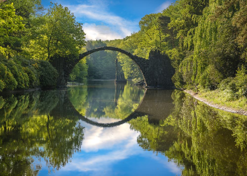 Diabelski most w Parku Rododendronów i Azalii