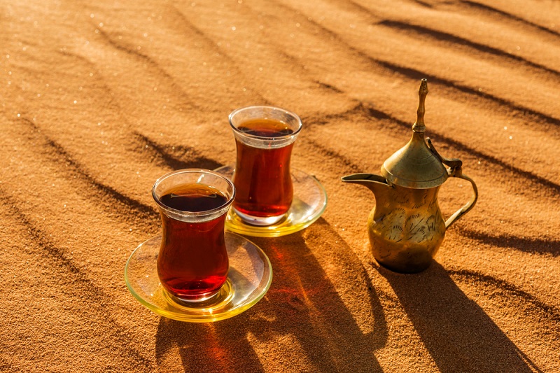 Tradycyjna herbata na pustyni