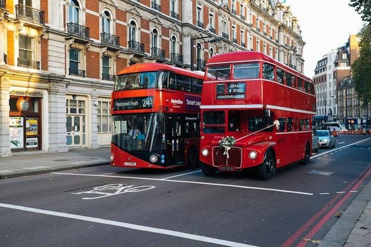 Autobusy w Londynie