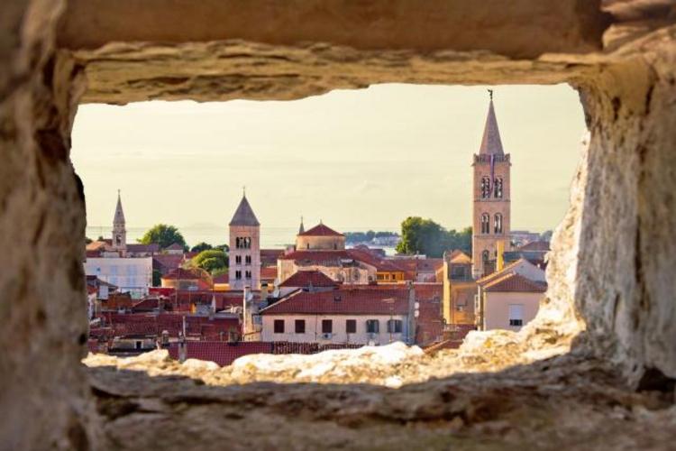Widok na stare miasto w Zadarze