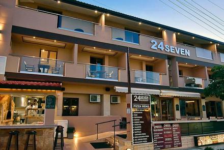 Hotel 24 Seven Boutique
