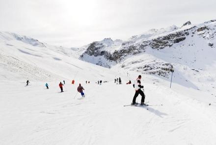Swiss Ski Experience w Jungfrau zdjęcie z Canva