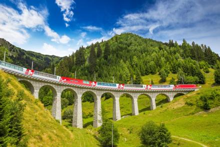 Kolej Retycka na linii Tirano - Sankt Moritz